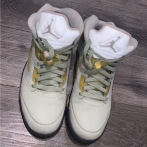 Jordan Jade horizon retro 5s
